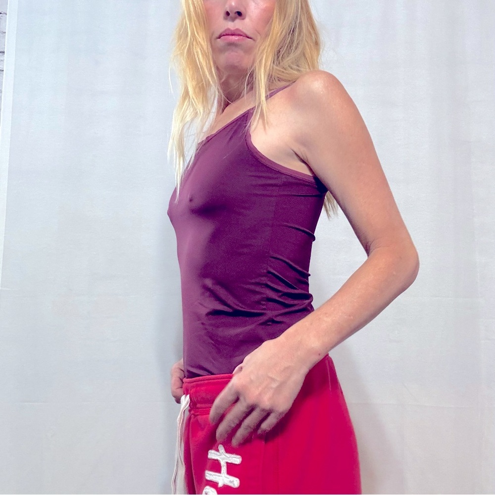 ‼️ANN TAYLOR Burgundy Cami M‼️